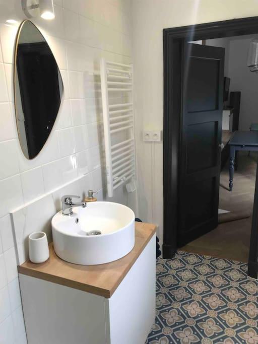 Grand Appartement En Maison De Ville วัลเรอัส ภายนอก รูปภาพ